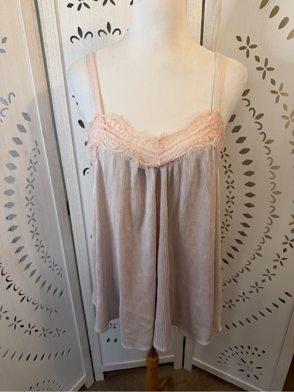 Blush Pink Lace-Trim Pleated Cami